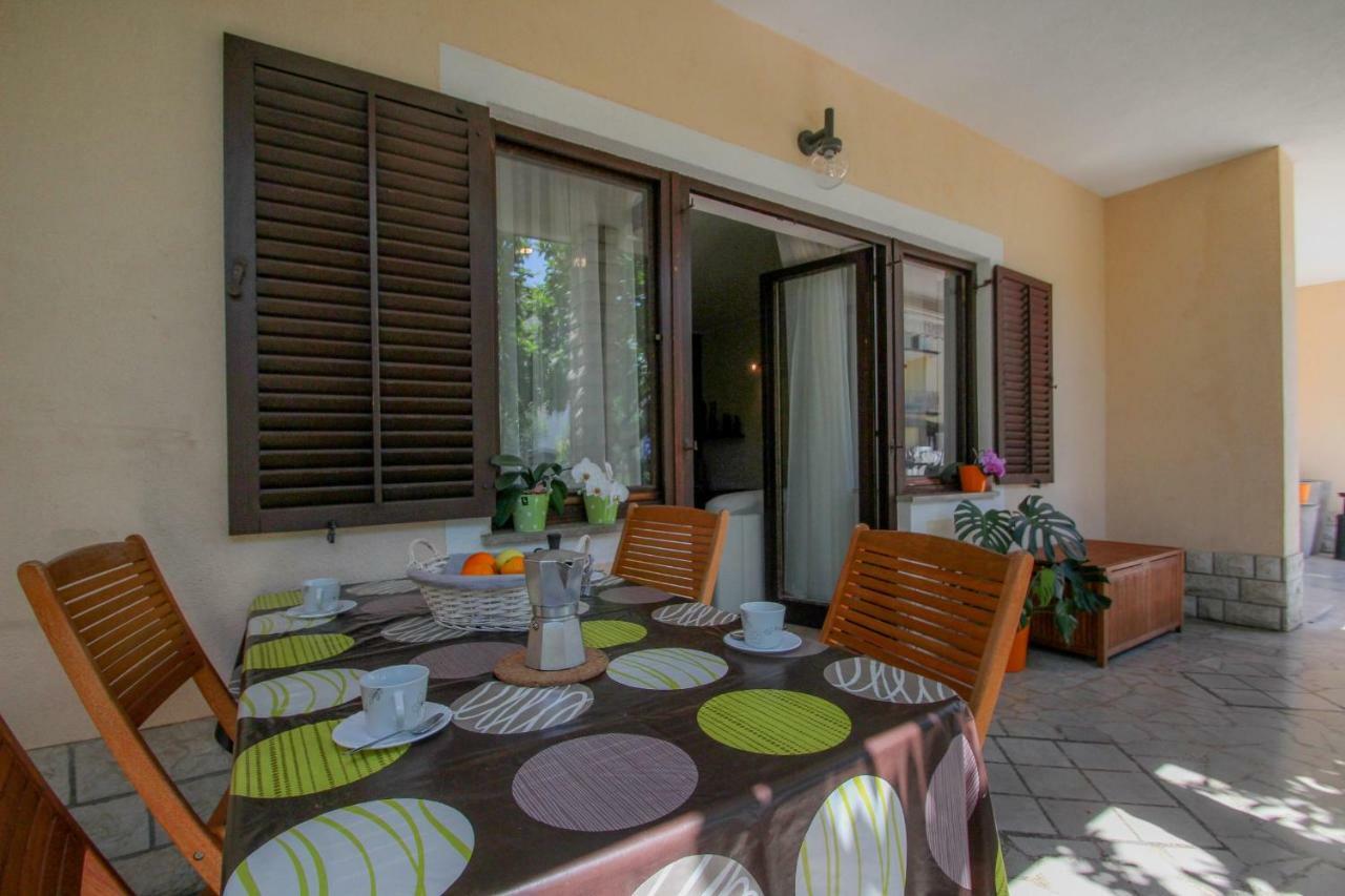Apartment Sanja Novigrad Istria Exteriör bild
