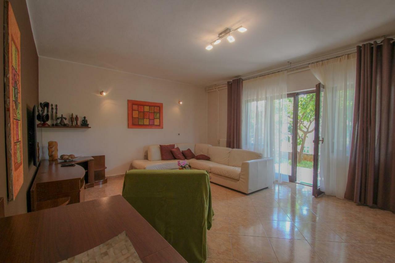Apartment Sanja Novigrad Istria Exteriör bild