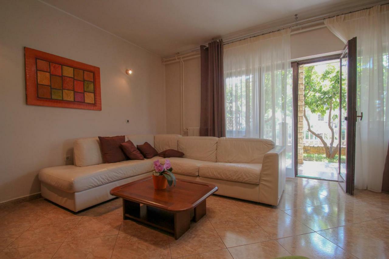Apartment Sanja Novigrad Istria Exteriör bild