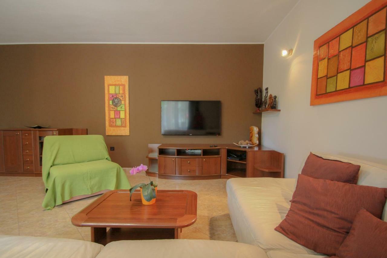 Apartment Sanja Novigrad Istria Exteriör bild