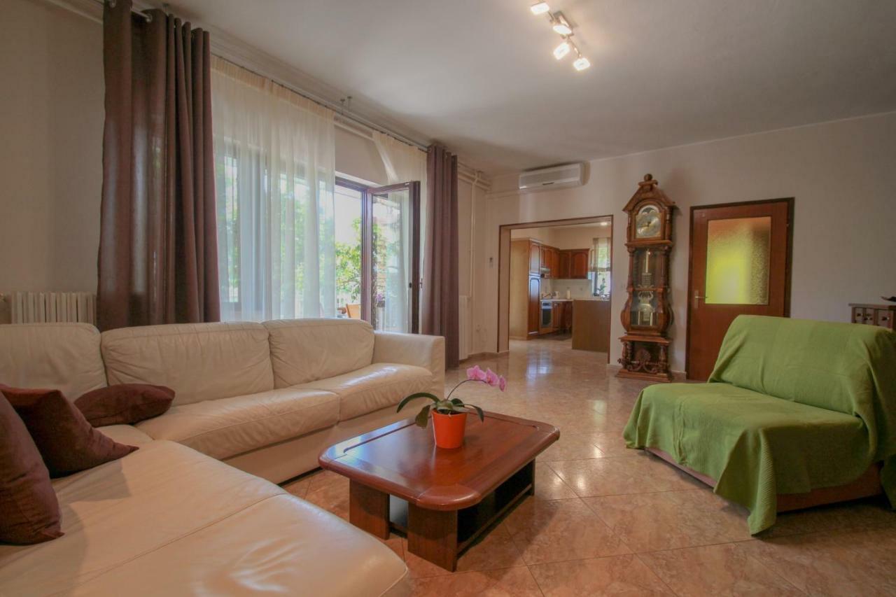 Apartment Sanja Novigrad Istria Exteriör bild